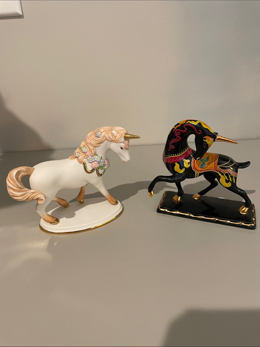 Set of two Vintage Franklin Mint 1991 Unicorns